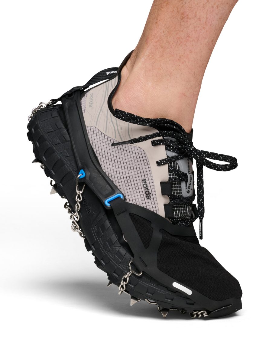 Distance Spike Traction Device
