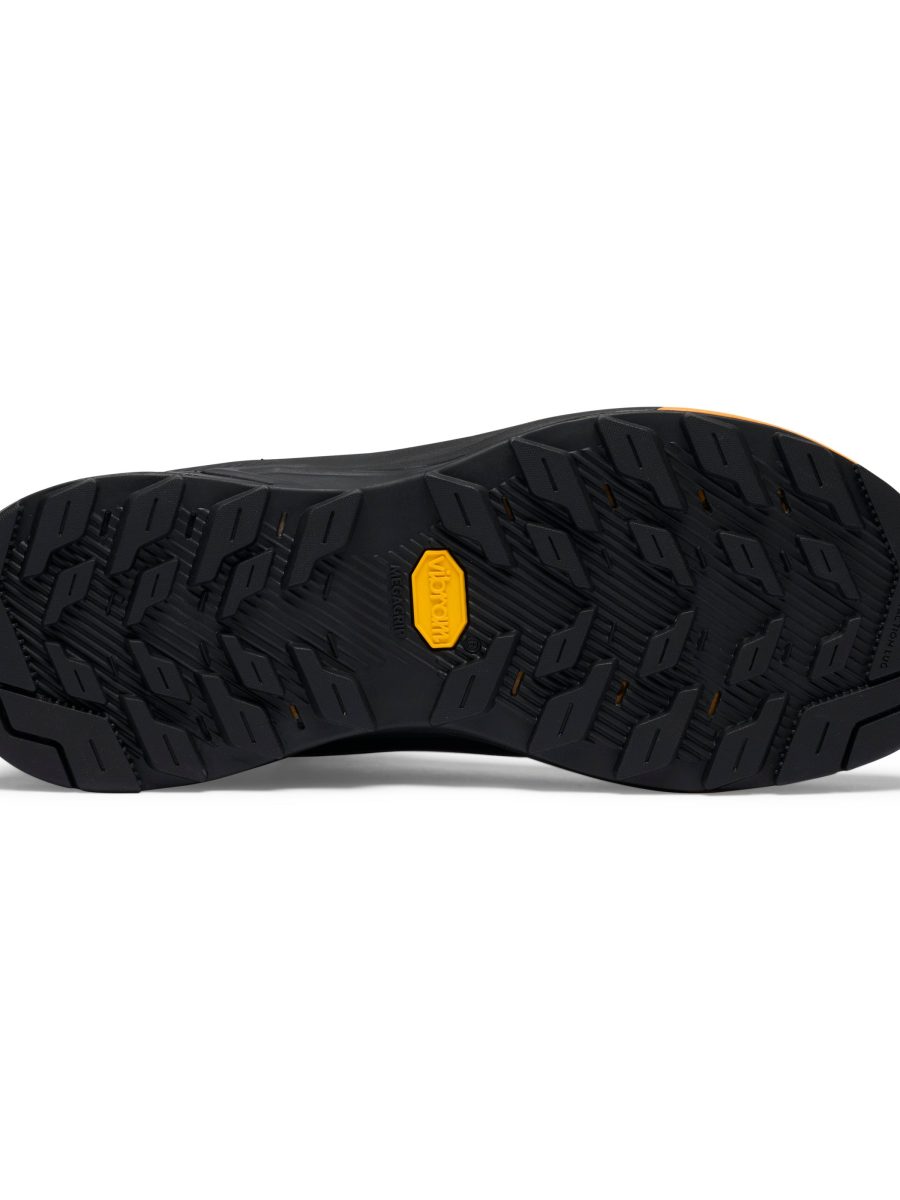 Women's Technician Pro Mid Approach Shoes
