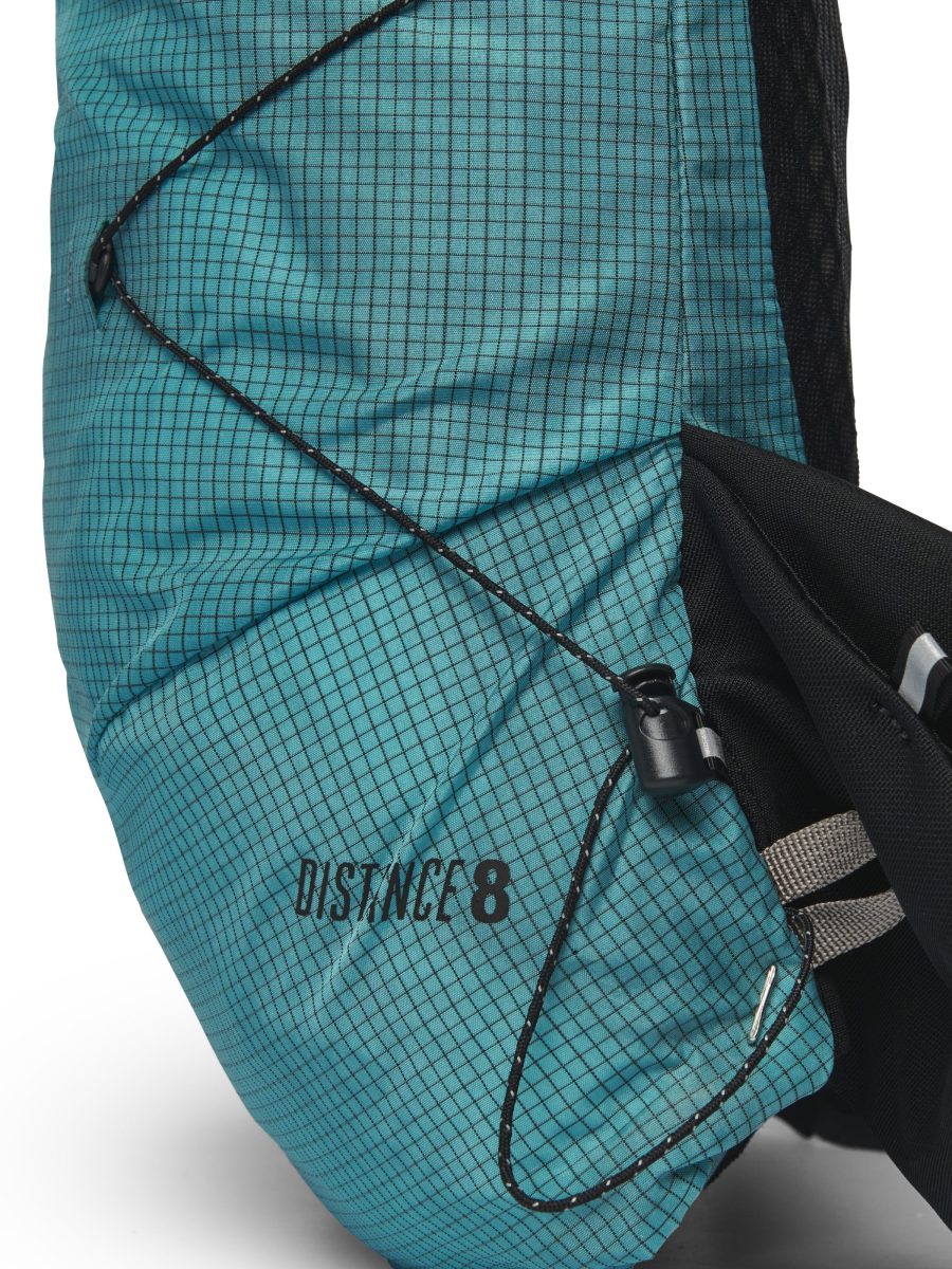 Women's Distance 8 Backpack - Past Season