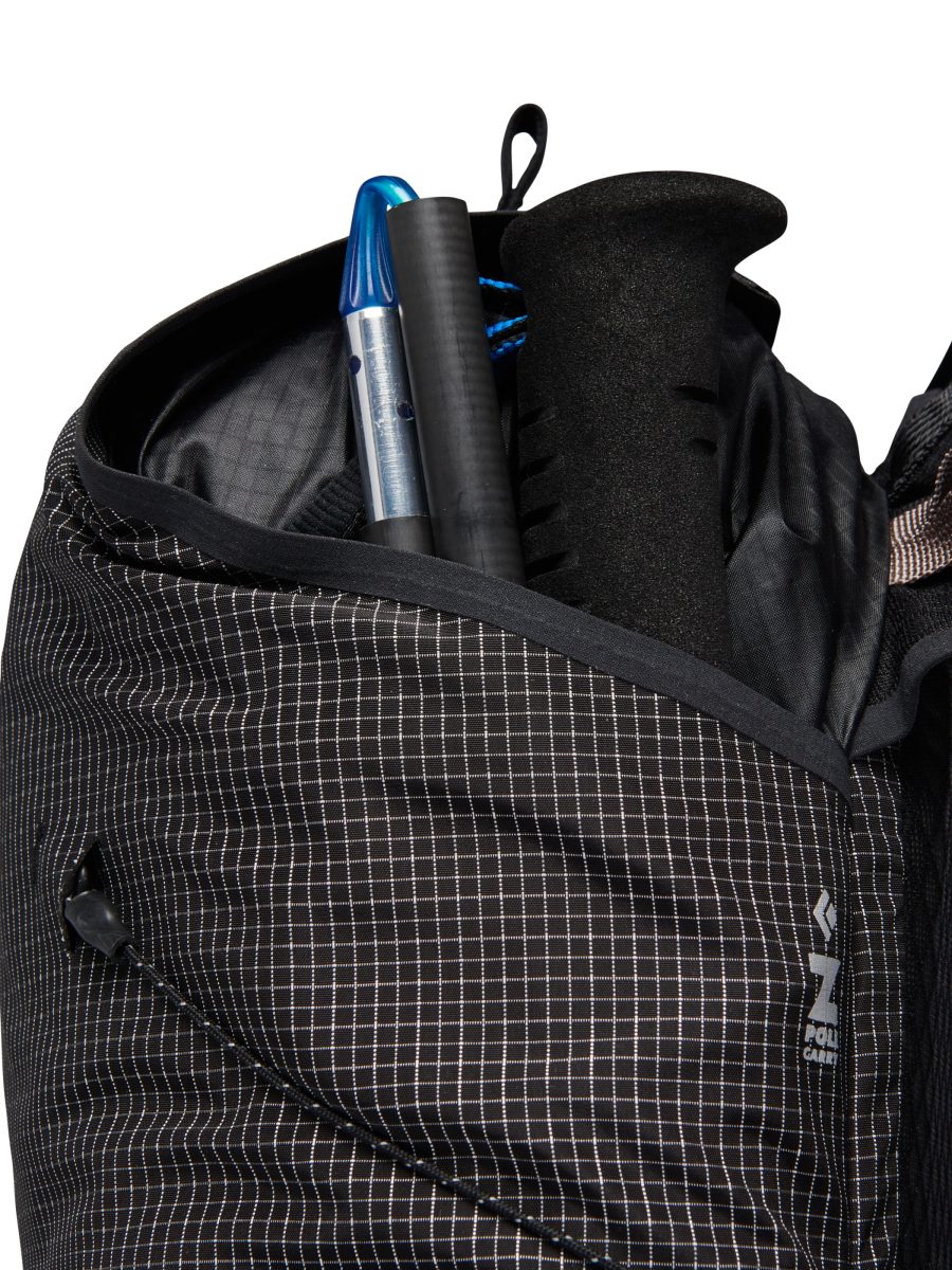 Distance 15 Backpack - Past Season
