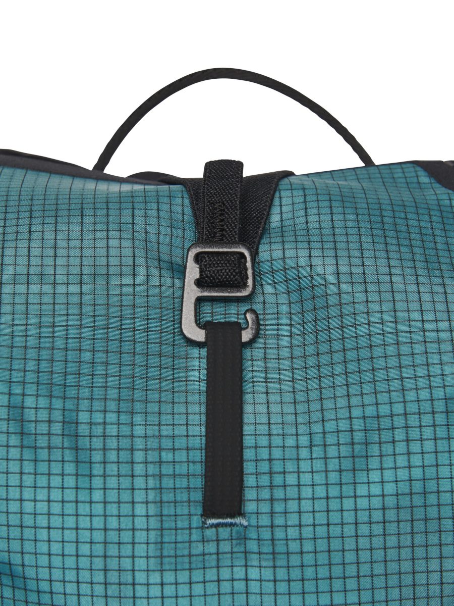 Women's Distance 15 Backpack - Past Season