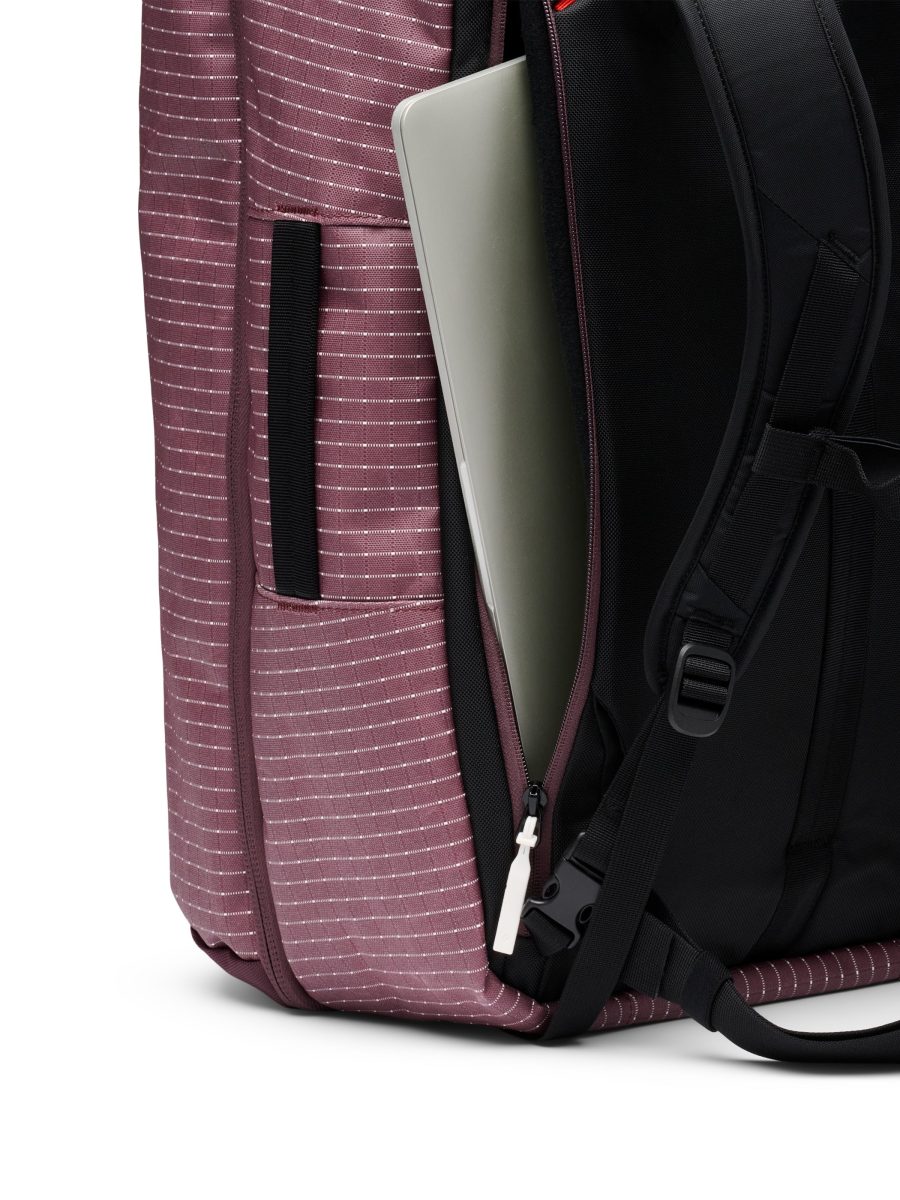Stonehauler 40 L Travel Pack