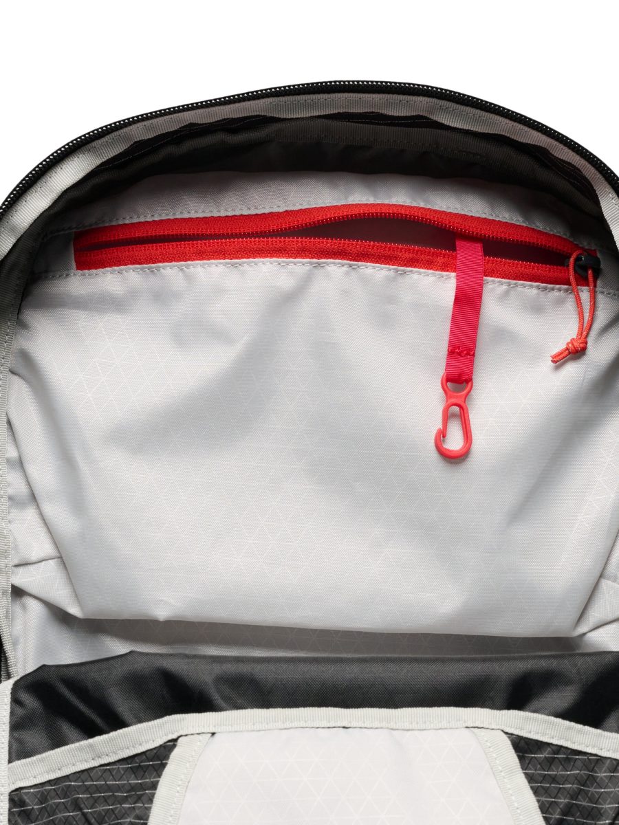 Pursuit 25 Backpack