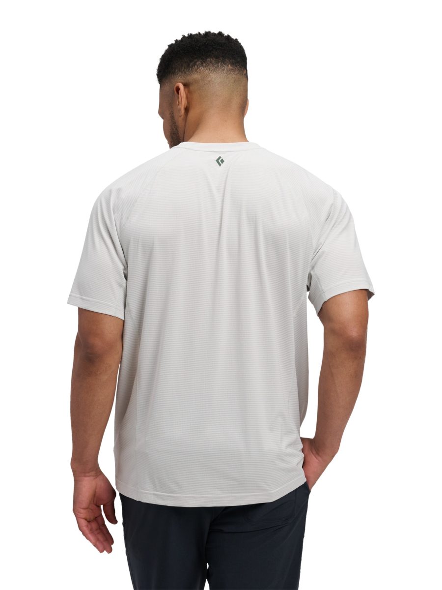 Men's Distance Short Sleeve Tech Tee