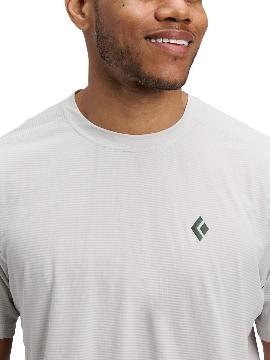 Men's Distance Short Sleeve Tech Tee - Past Season